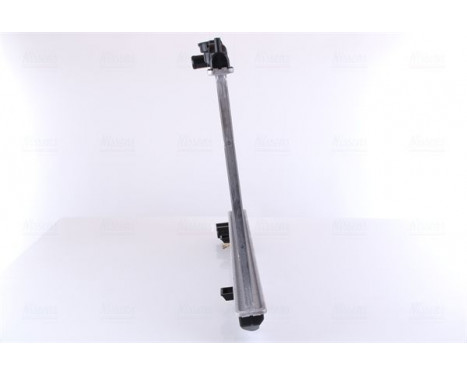 Radiator, engine cooling 68739 Nissens, Image 4