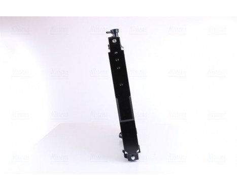 Radiator, engine cooling 68742 Nissens, Image 4