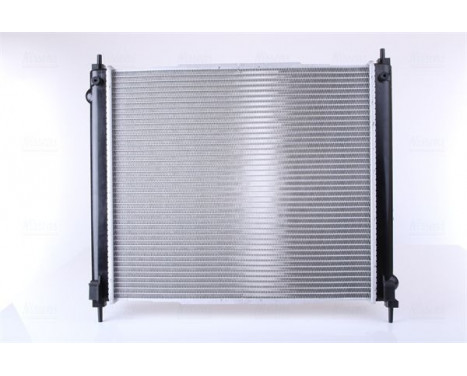 Radiator, engine cooling 68746 Nissens, Image 3