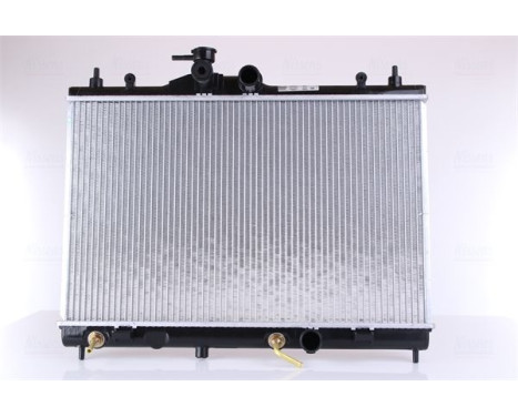 Radiator, engine cooling 68763 Nissens, Image 2