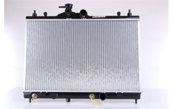 Radiator, engine cooling 68763 Nissens, Image 2