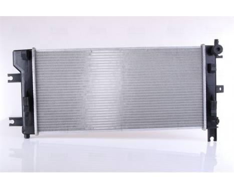 Radiator, engine cooling 68773 Nissens, Image 3