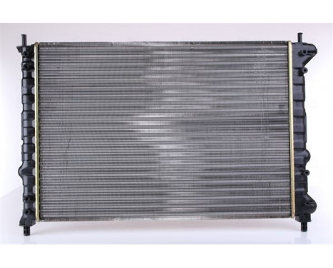 Radiator, engine cooling 68802 Nissens, Image 3