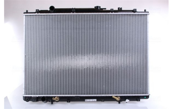 Radiator, engine cooling 69476 Nissens, Image 3