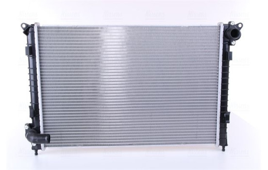 Radiator, engine cooling 69700A Nissens, Image 3