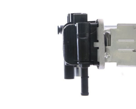 Radiator, engine cooling, Image 10