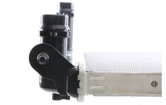 Radiator, engine cooling, Image 11