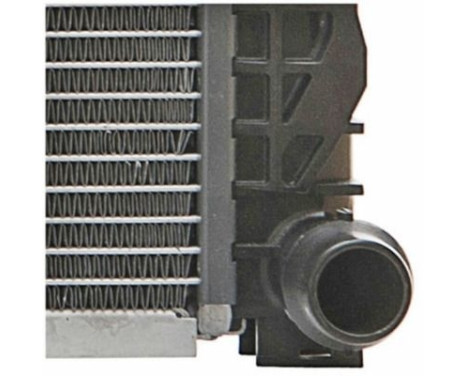 Radiator, engine cooling, Image 4