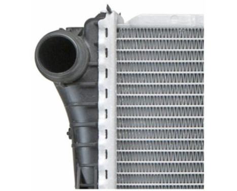 Radiator, engine cooling, Image 11