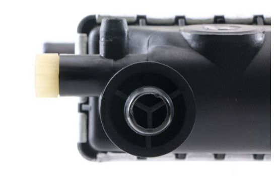 Radiator, engine cooling, Image 10