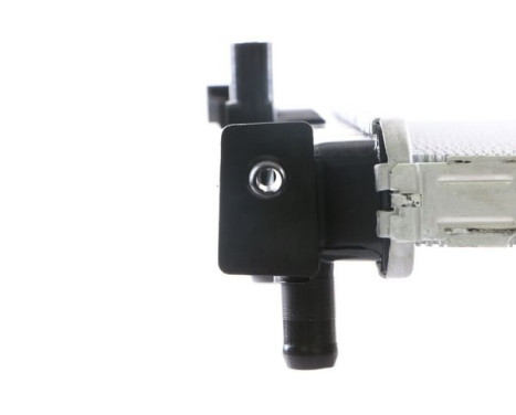 Radiator, engine cooling, Image 10