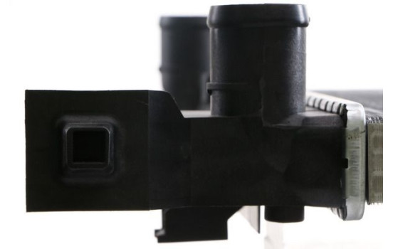 Radiator, engine cooling, Image 11