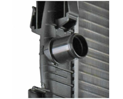 Radiator, engine cooling, Image 9