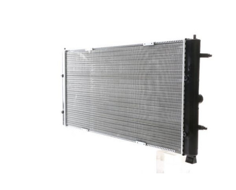 Radiator, engine cooling, Image 8