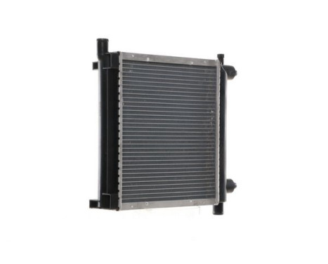 Radiator, engine cooling, Image 4
