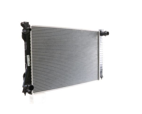 Radiator, engine cooling, Image 9