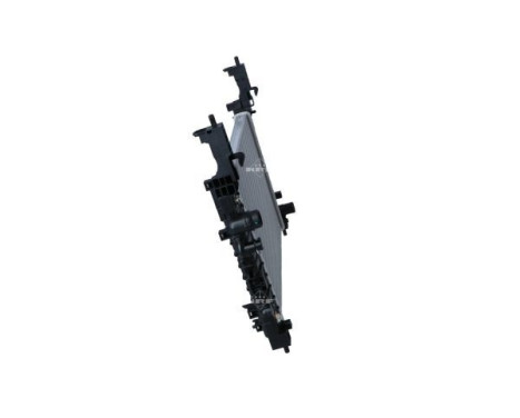 Radiator, engine cooling, Image 4