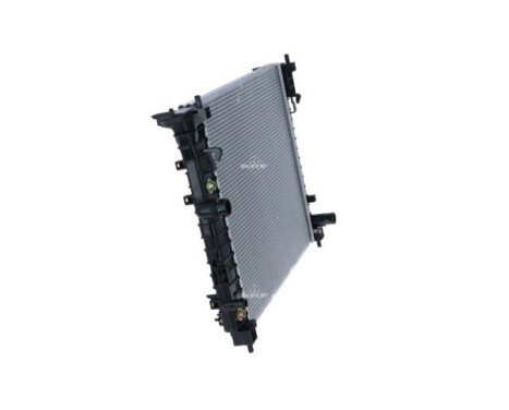 Radiator, engine cooling, Image 4