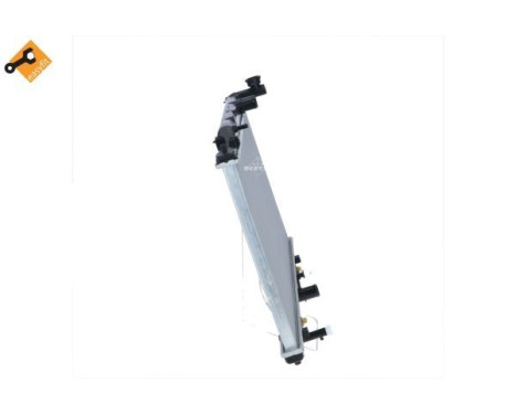 Radiator, engine cooling, Image 4