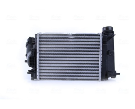 Intercooler, charge air cooler 961289 Nissens, Image 3