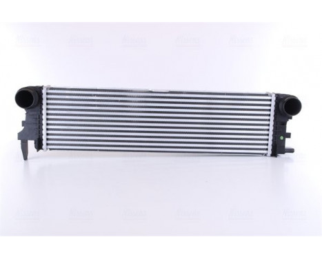 Intercooler, charger 96017 Nissens