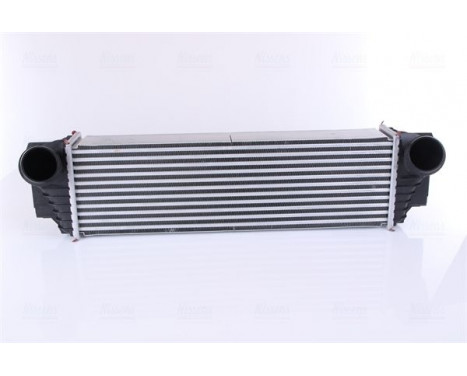 Intercooler, charger 96100 Nissens