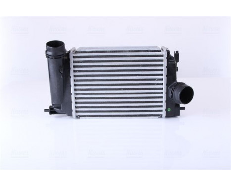 Intercooler, charger 961120 Nissens