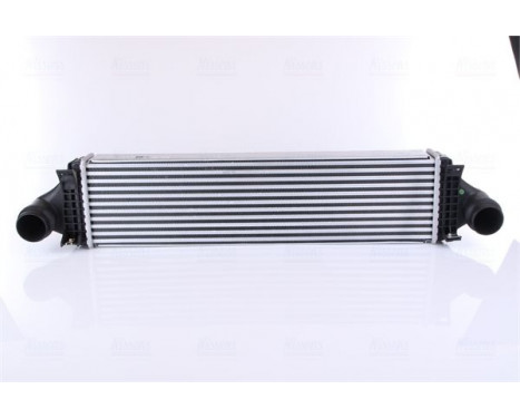 Intercooler, charger 961188 Nissens