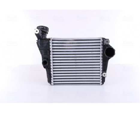 Intercooler, charger 961435 Nissens