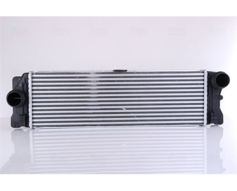 Intercooler, charger 961597 Nissens