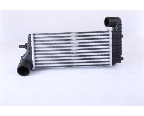 Intercooler, charger 96251 Nissens