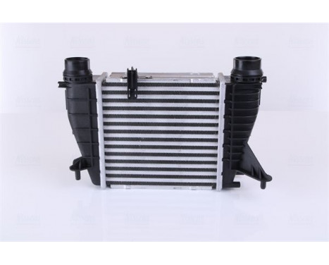 Intercooler, charger 96363 Nissens