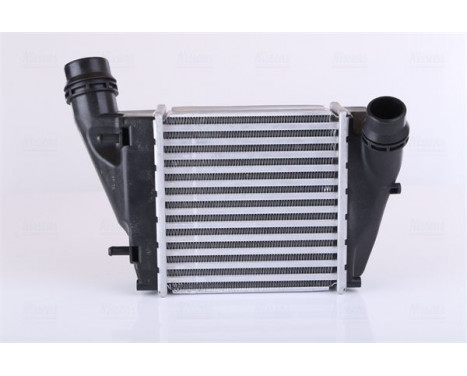 Intercooler, charger 96452 Nissens