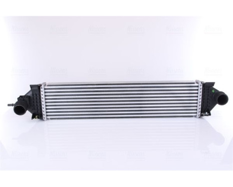 Intercooler, charger 96492 Nissens