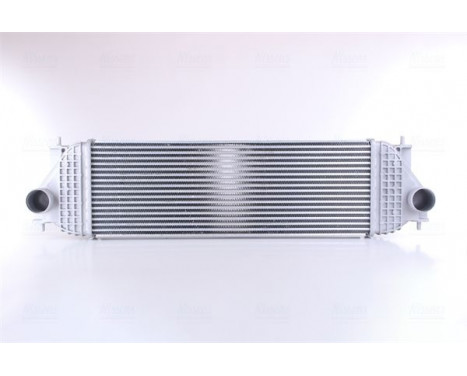 Intercooler, charger 96525 Nissens