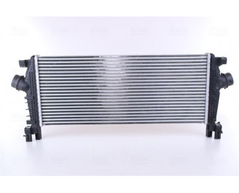 Intercooler, charger 96555 Nissens