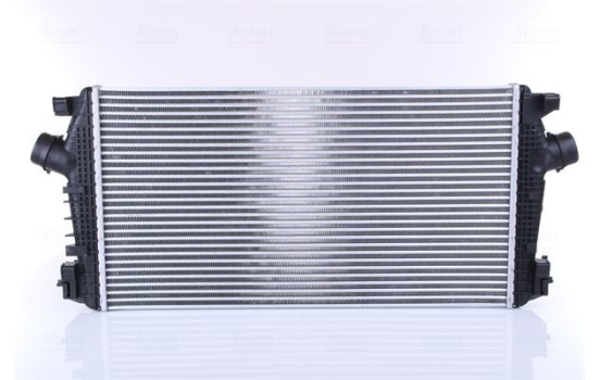 Intercooler, charger 96557 Nissens