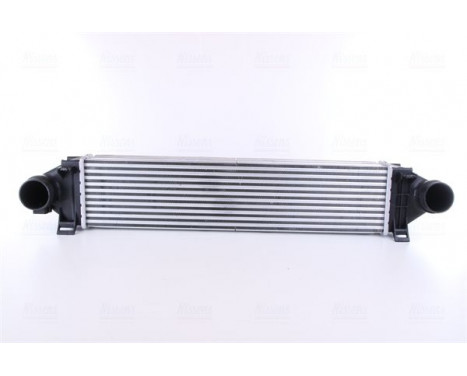 Intercooler, charger 96561 Nissens