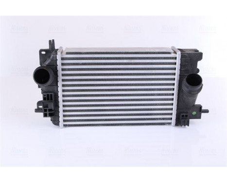 Intercooler, charger 96574 Nissens