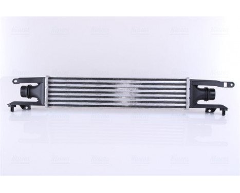 Intercooler, charger 96589 Nissens