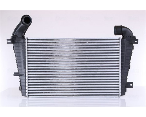 Intercooler, charger 96590 Nissens