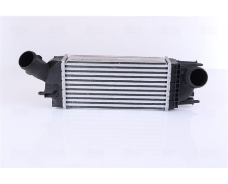 Intercooler, charger 96599 Nissens