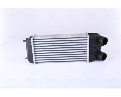 Intercooler, charger 96612 Nissens