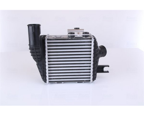Intercooler, charger 96661 Nissens, Image 3