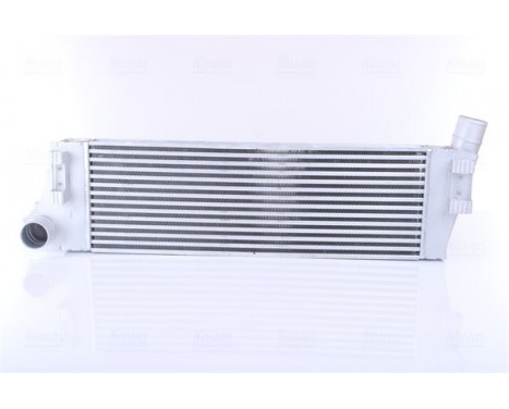 Intercooler, charger 96728 Nissens