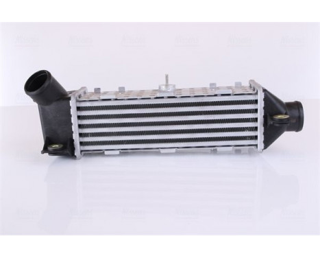 Intercooler, charger 96769 Nissens