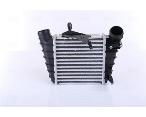 Intercooler, charger 96770 Nissens