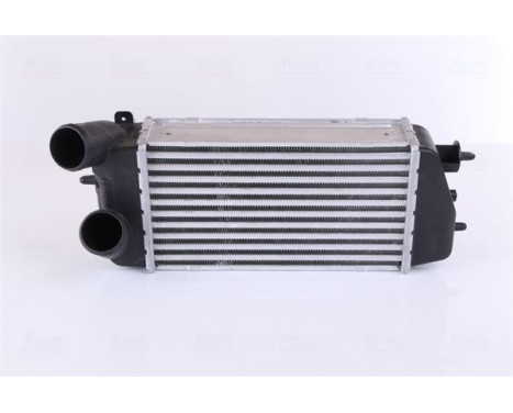 Intercooler, charger 96774 Nissens