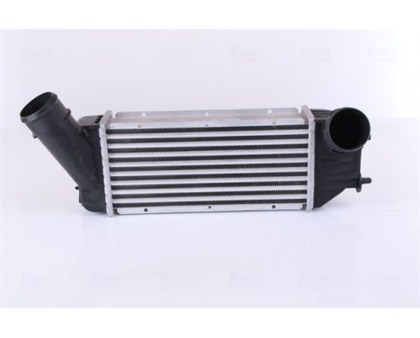 Intercooler, charger 96790 Nissens