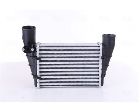 Intercooler, charger 96896 Nissens